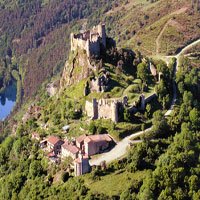 chateau de couzan sail-sous-couzan